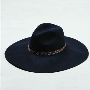 American Eagle Coachella Floppy Hat NWT
